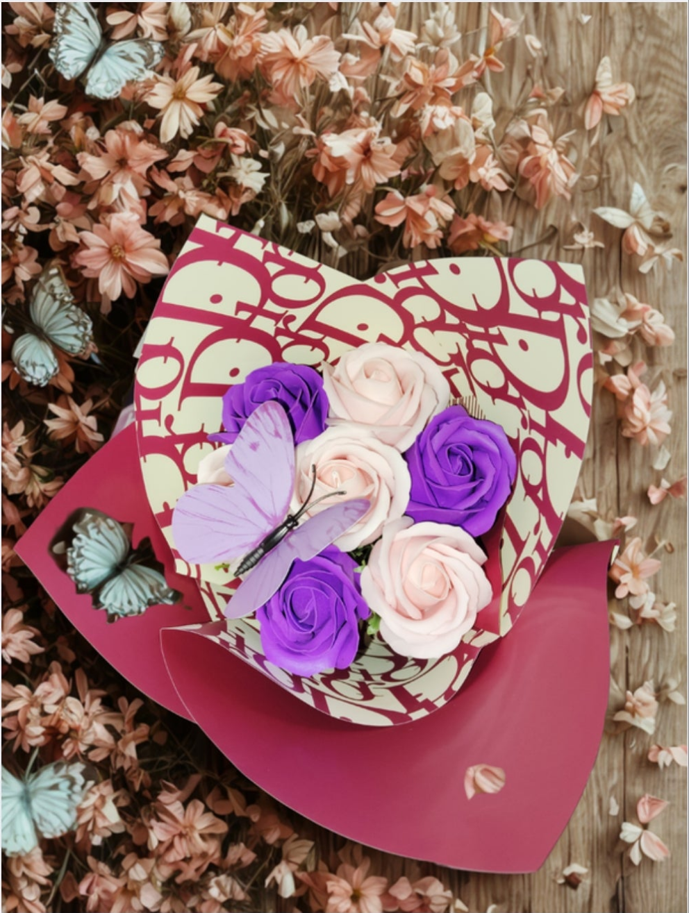 BOUQUET 7 ROSES DE SAVONS