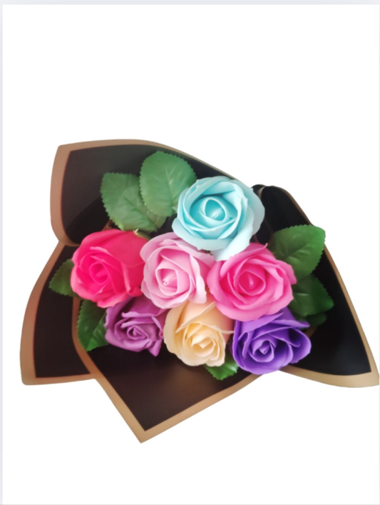 BOUQUET  MULTICOLORES 7 ROSES DE SAVONS